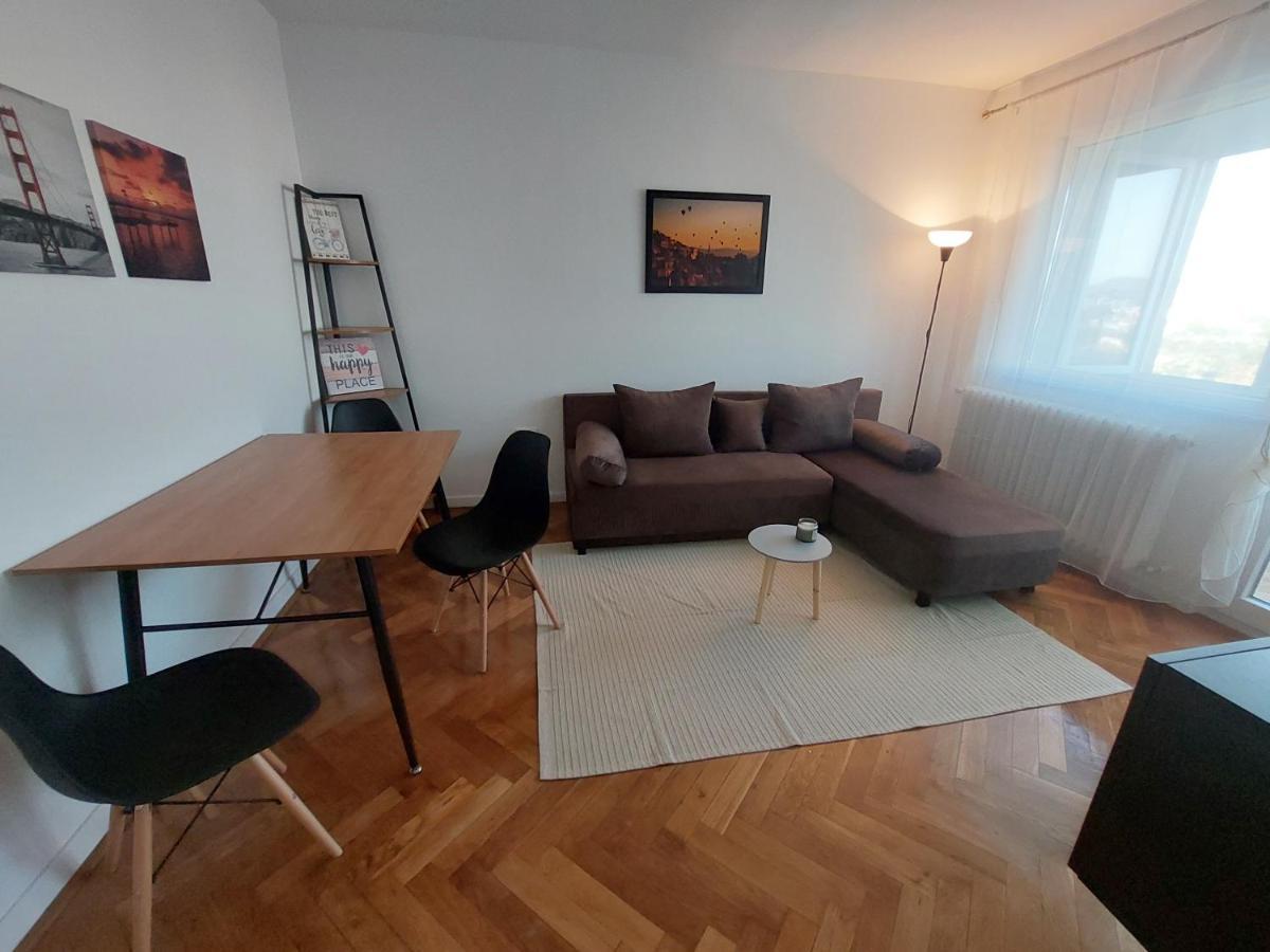 Eli'S Apartments -Ultracentral Near Palas Iasi Ngoại thất bức ảnh
