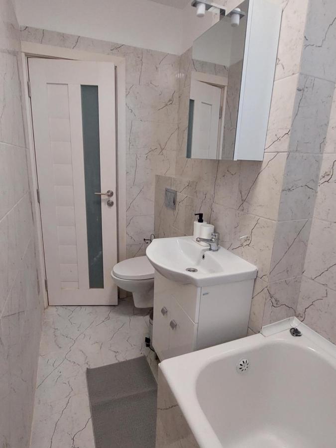 Eli'S Apartments -Ultracentral Near Palas Iasi Ngoại thất bức ảnh