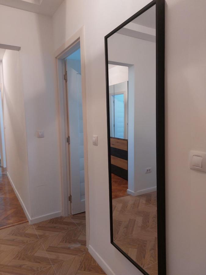 Eli'S Apartments -Ultracentral Near Palas Iasi Ngoại thất bức ảnh